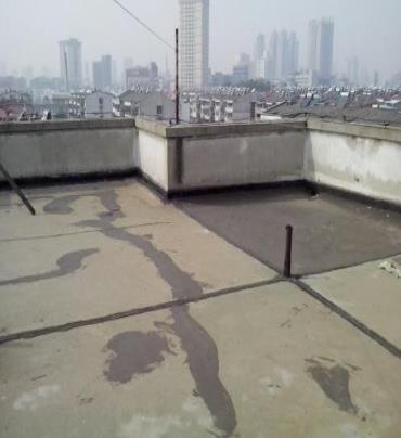 桦南漏水维修 楼顶漏水是什么原因，楼顶漏水维修方法是什么?